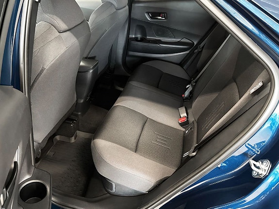 Toyota C-HR 13 of 21