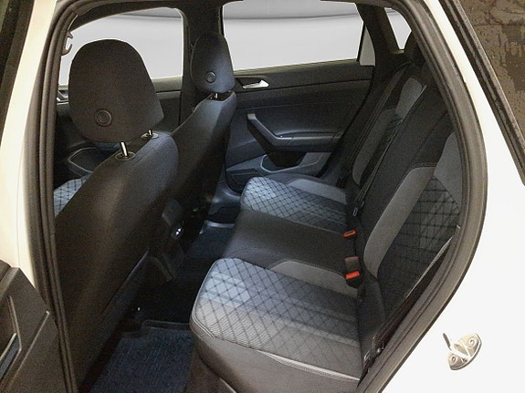 Volkswagen Taigo 5 of 15