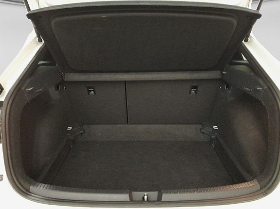 Volkswagen Taigo 7 of 15