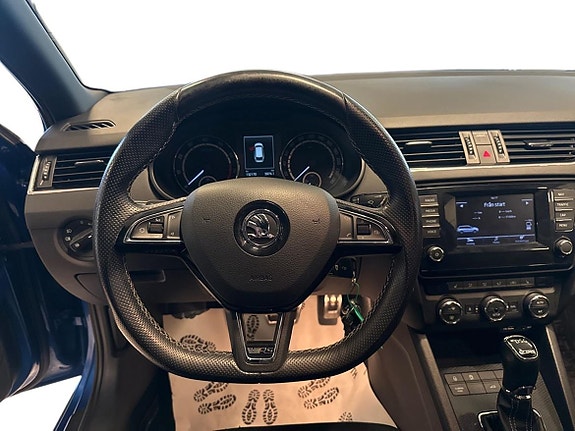 Skoda Octavia 10 of 24