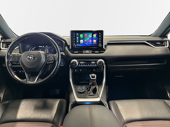 Toyota RAV4 10 of 13