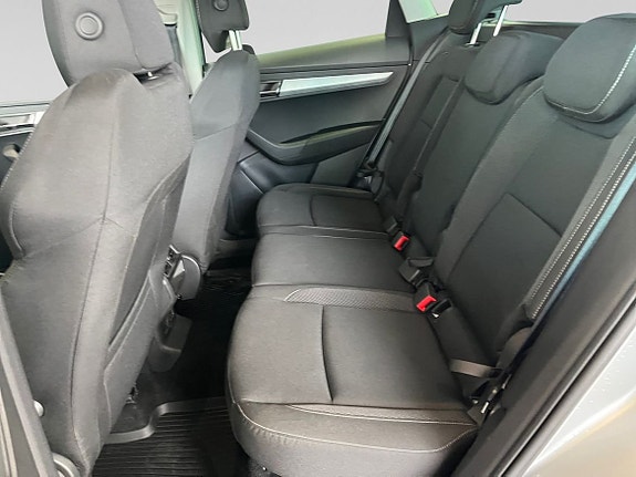 Skoda Karoq 9 of 12