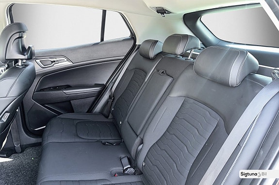Kia Sportage 13 of 28