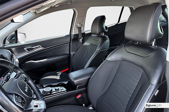 Kia Sportage 11 of 28