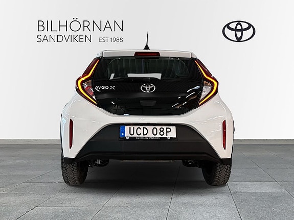 Toyota Aygo X 5 of 12