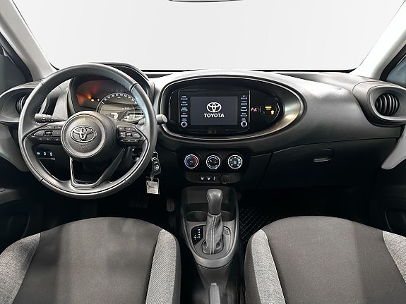 Toyota Aygo X 9 of 12