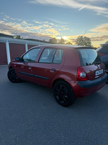 Renault Clio 4 of 6
