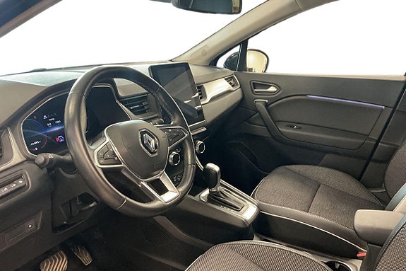 Renault Captur 14 of 24