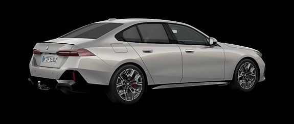 BMW 530e 2 of 3