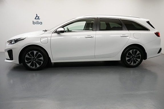 Kia Ceed 2 of 16