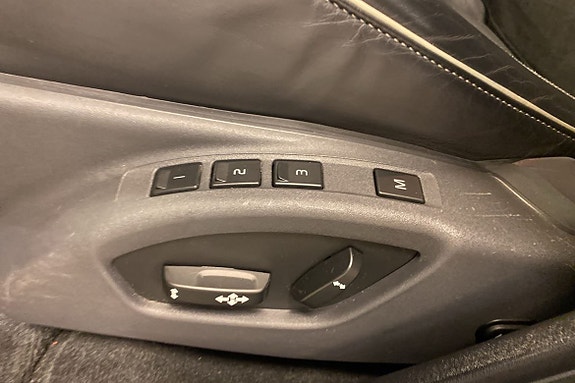 Volvo V60 19 of 29