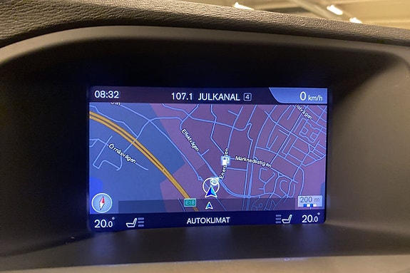Volvo V60 26 of 29