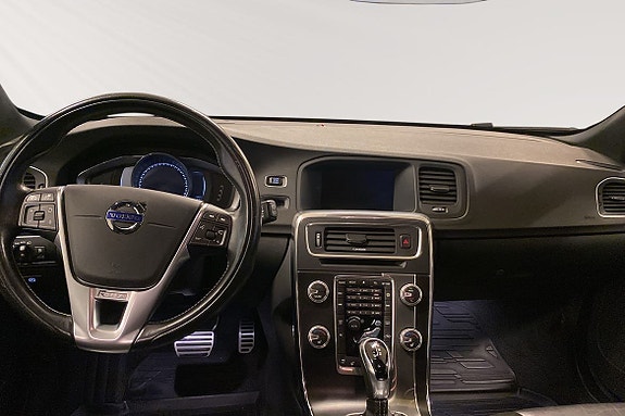 Volvo V60 9 of 29