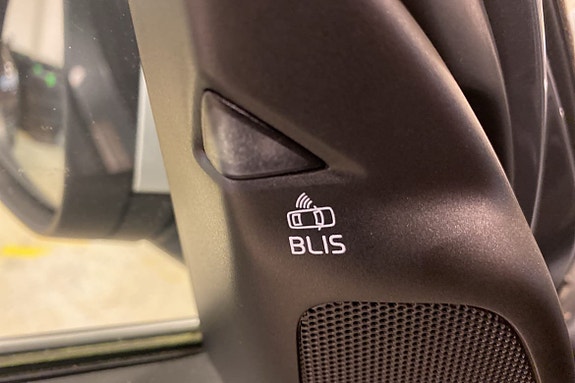 Volvo V60 20 of 29
