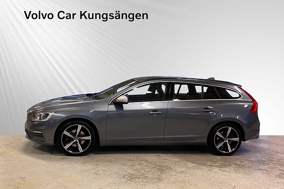 Volvo V60 3 of 29