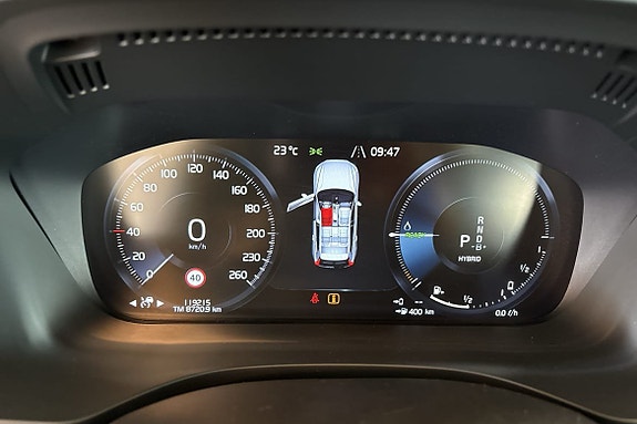 Volvo XC60 23 of 30
