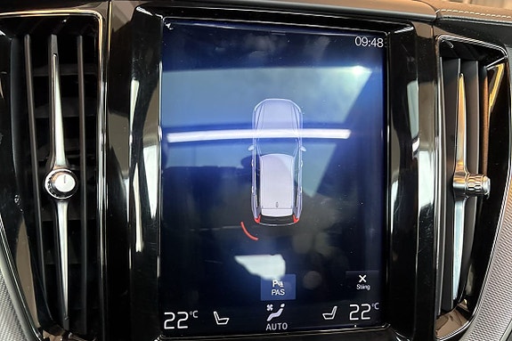 Volvo XC60 30 of 30