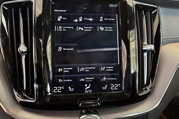 Volvo XC60 27 of 30