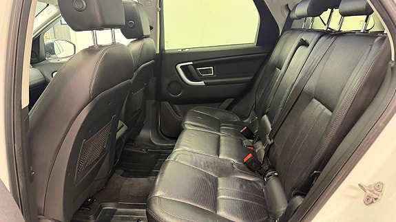 Land Rover Discovery Sport 9 of 16