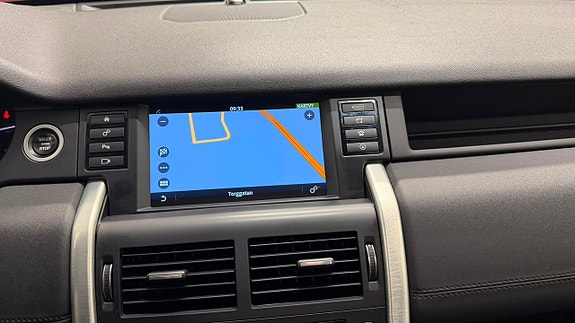 Land Rover Discovery Sport 14 of 16