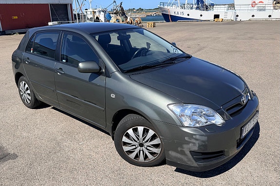Toyota Corolla 6 of 16