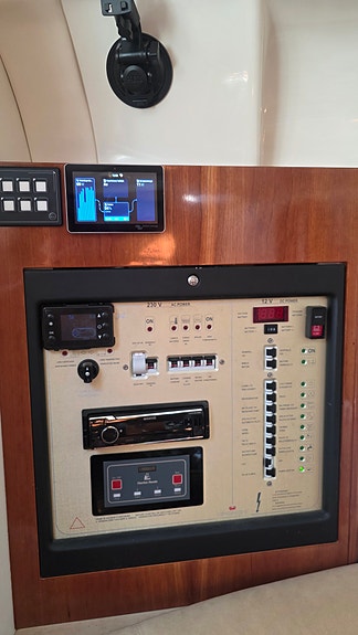 Cranchi zaffiro 34 ev byte 3 of 16