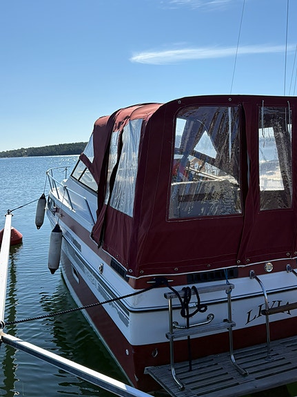 Regal Ambassador 255 XL 12 of 13