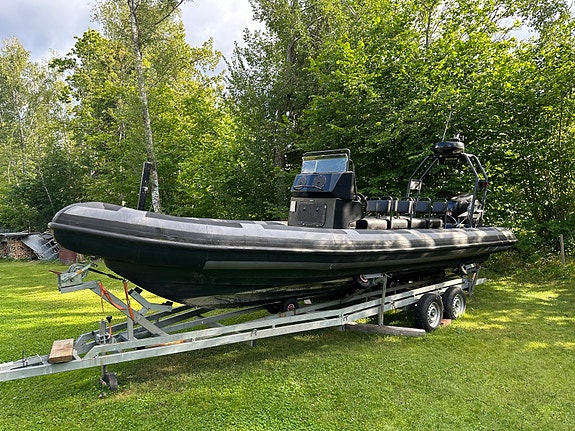 RIB Rupert 26 2 of 5