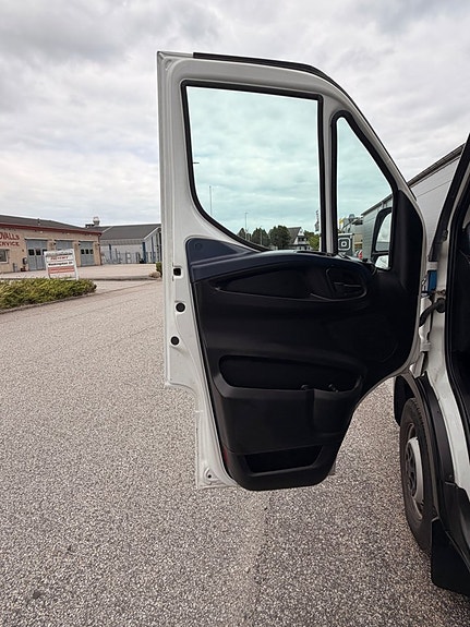 Iveco Daily 23 of 30