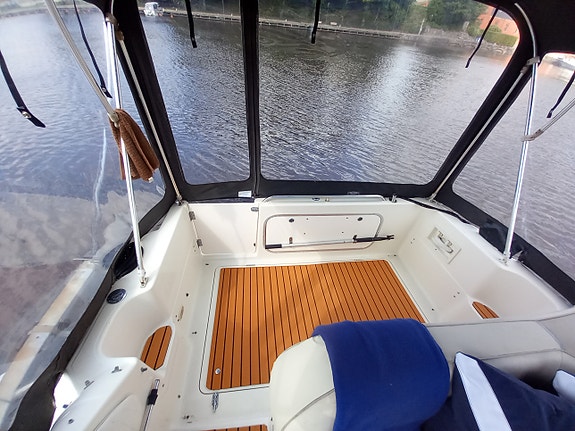 Bayliner 2655 med V8 6,2 L MPI-2016 8 of 9