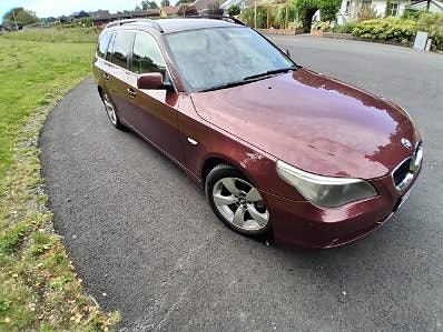 BMW 525i 2 of 5