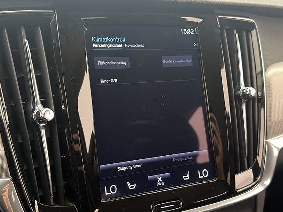 Volvo V90 24 of 30