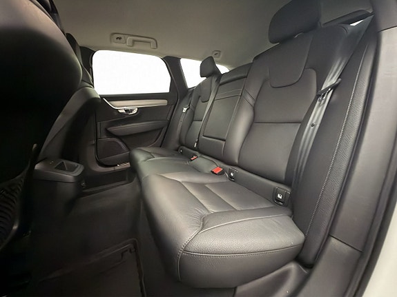 Volvo V90 13 of 30