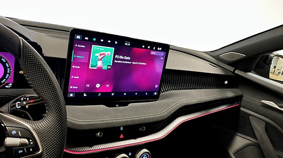 Skoda Superb 10 of 16
