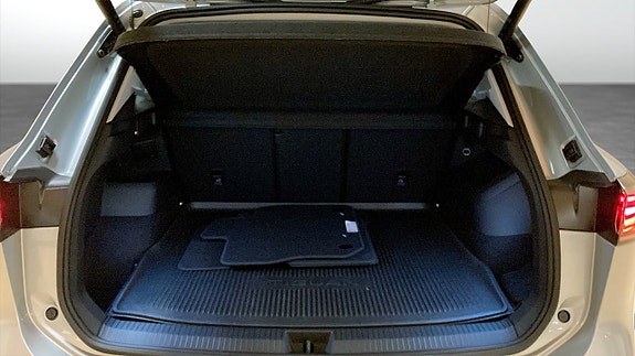 Volkswagen Tiguan 12 of 12