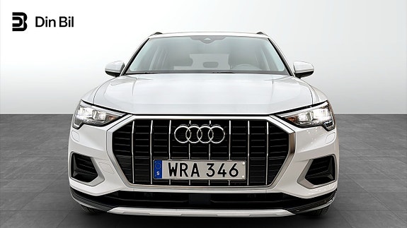 Audi Q3 4 of 14