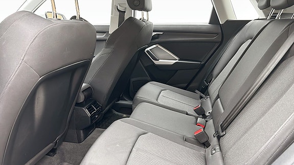 Audi Q3 11 of 14