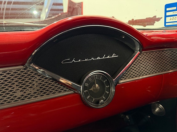 Chevrolet Bel Air 14 of 21