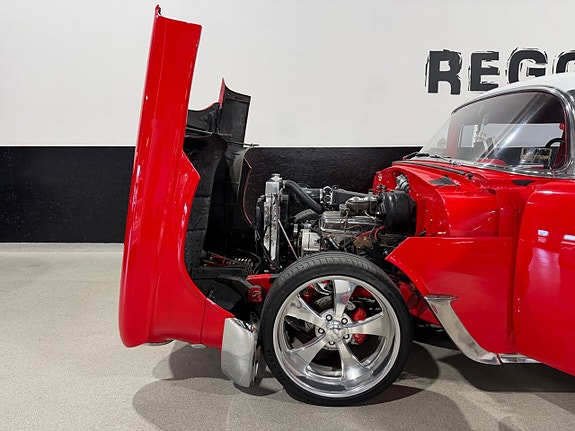 Chevrolet Bel Air 9 of 21