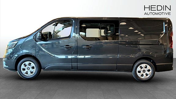Renault Trafic 6 of 9
