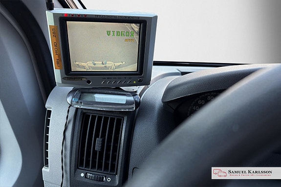 Adria Coral S 680 ST 2.3L Manuell B-kort | Solcell | Ugn | Backkamera 13 of 25
