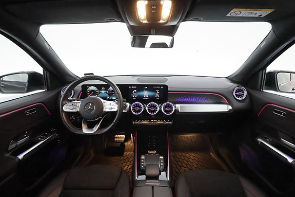 Mercedes-Benz EQB300 9 of 30