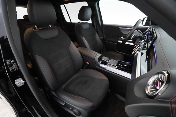 Mercedes-Benz EQB300 18 of 30