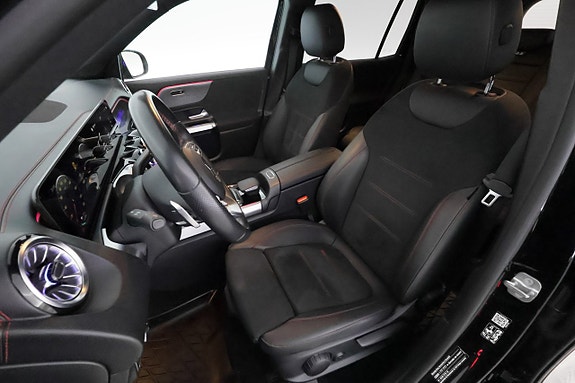 Mercedes-Benz EQB300 12 of 30