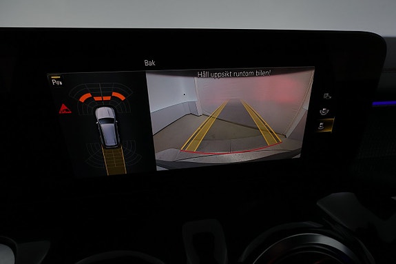 Mercedes-Benz EQB300 29 of 30
