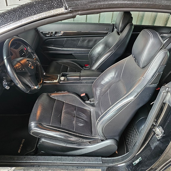 Mercedes-Benz E350 7 of 17