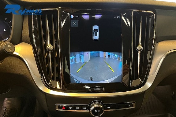 Volvo V60 15 of 17