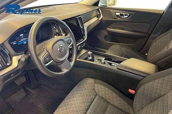 Volvo V60 12 of 17
