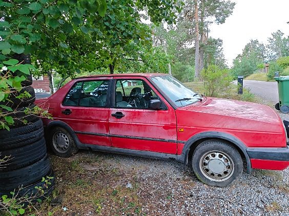 Volkswagen Jetta 3 of 6