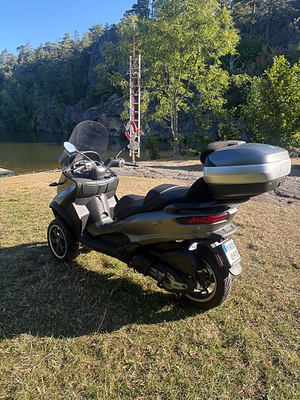 Piaggio Mp3 6 of 9